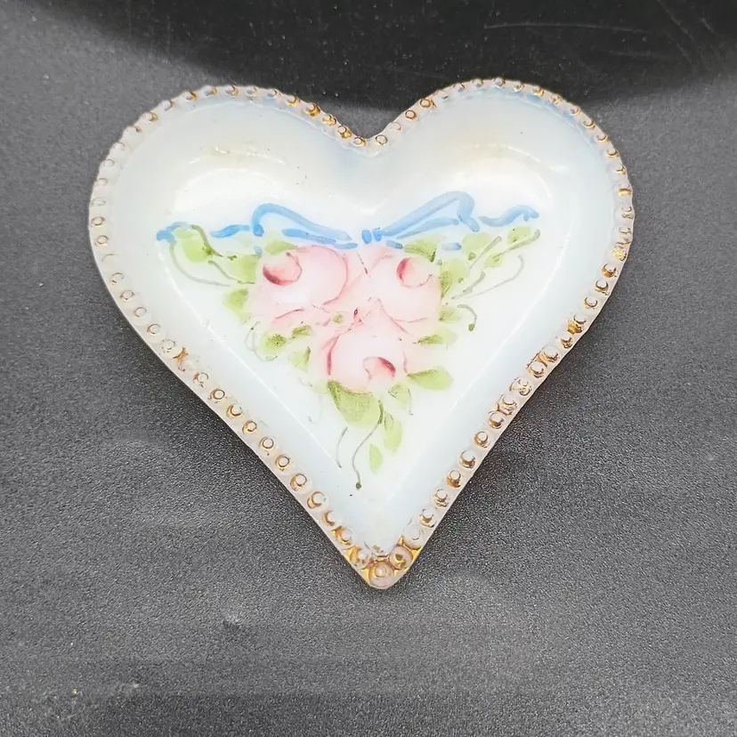 Antique Hand Painted Milk Glass Heart Shaped Pin Trinket Dish Beaded Rim.