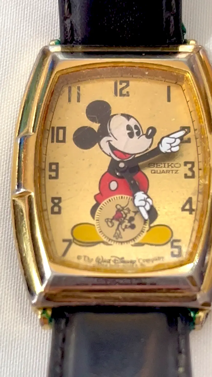 Vintage Seiko Mickey Mouse Watch w/Adjustable Leather Band 8.5"