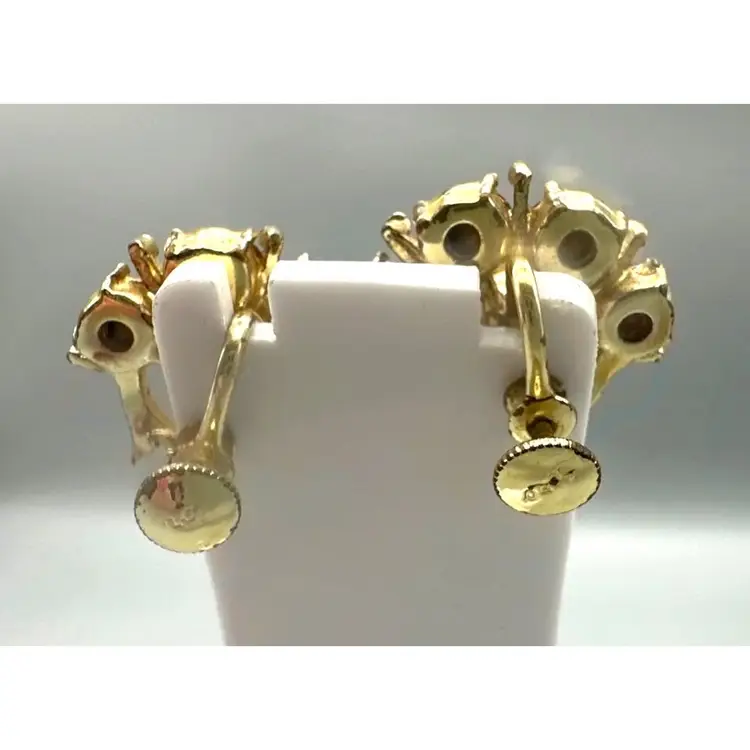 Vintage Coro Earrings Ruby Red Rhinestone Gold Tone Dimensional 1" Screw On