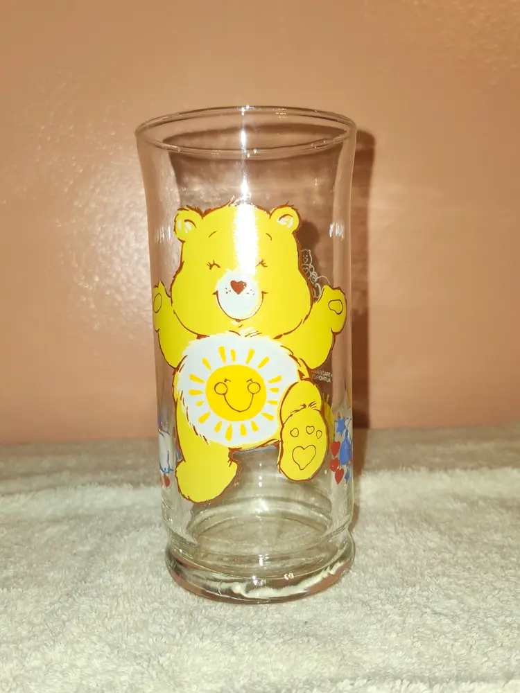 Vintage 1983 Pizza Hut Funshine Care Bear Glass