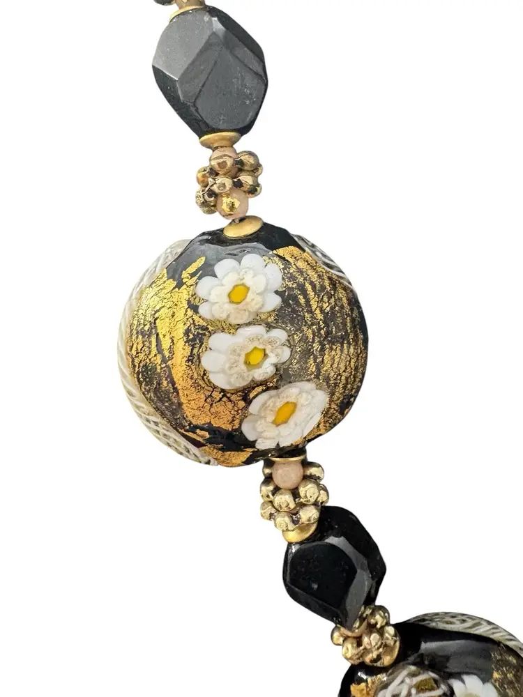 #01 124. Venetian Murano Glass Millefiori Floral  Necklace- 18in