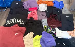75pcs Women’s Athletic Box Whatnot