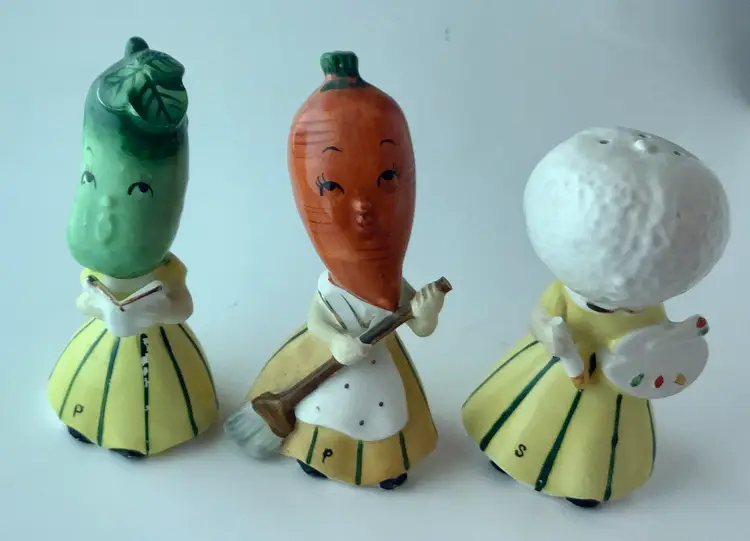 Napco 1950s Ceramic Veggie Salt & Pepper Shakers