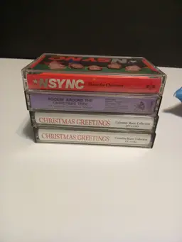 4 Christmas Music Cassette Tapes.