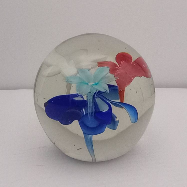 Red, white, and blue flower paperweight