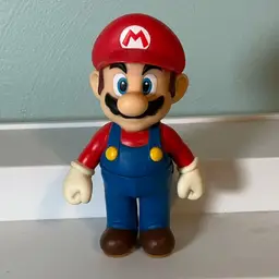 Super Mario