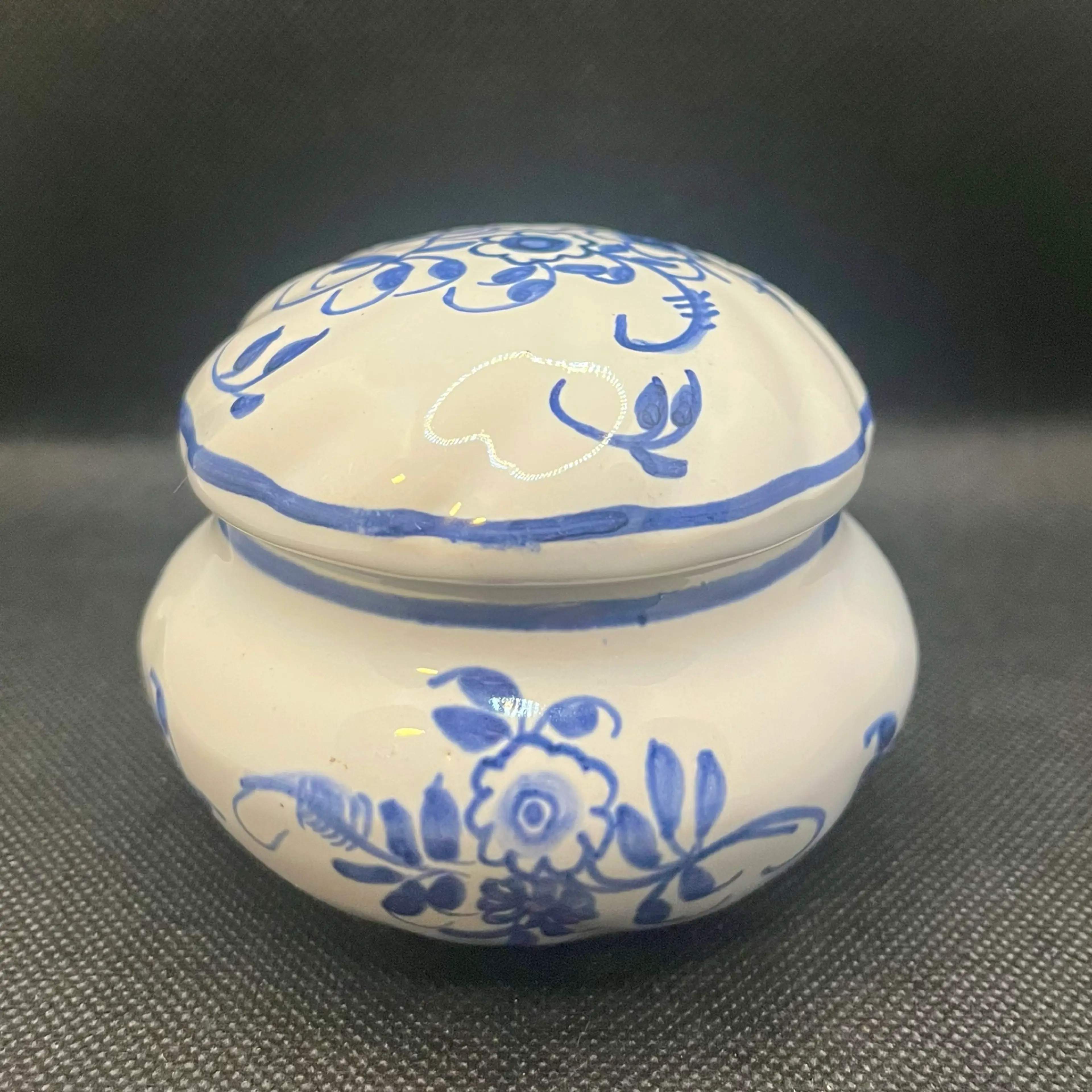 Image 4 of 19