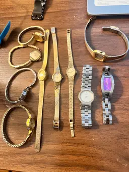 Lot Of Vintage Woman’s Watches (10)