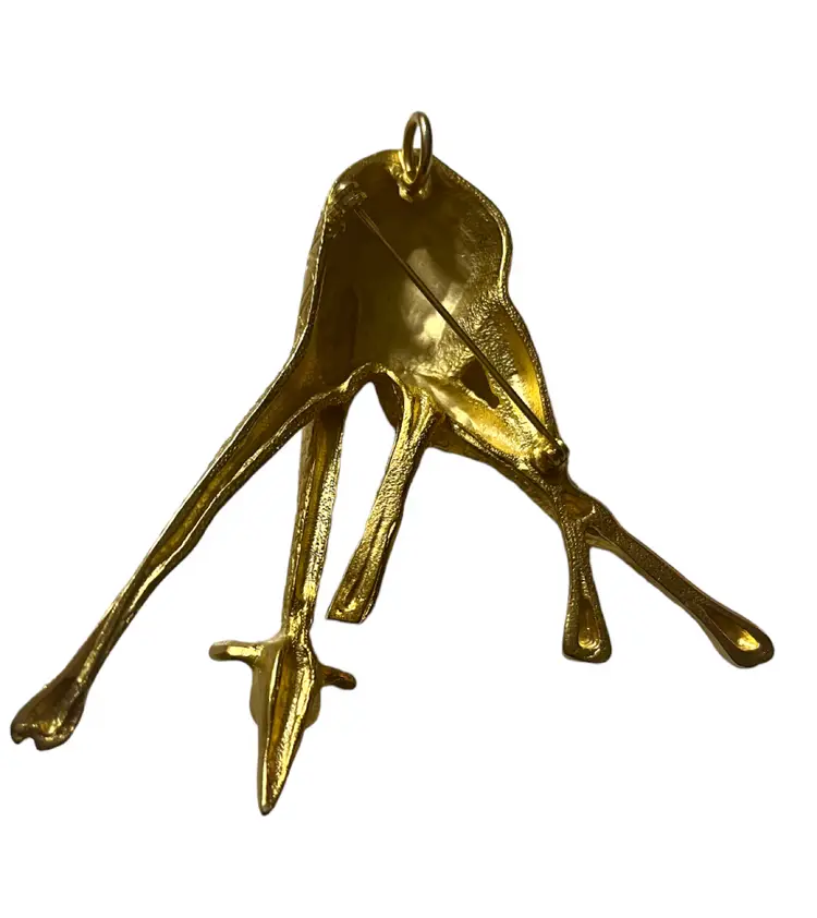 Gold tone Giraffe brooch pin pendant 3.5"