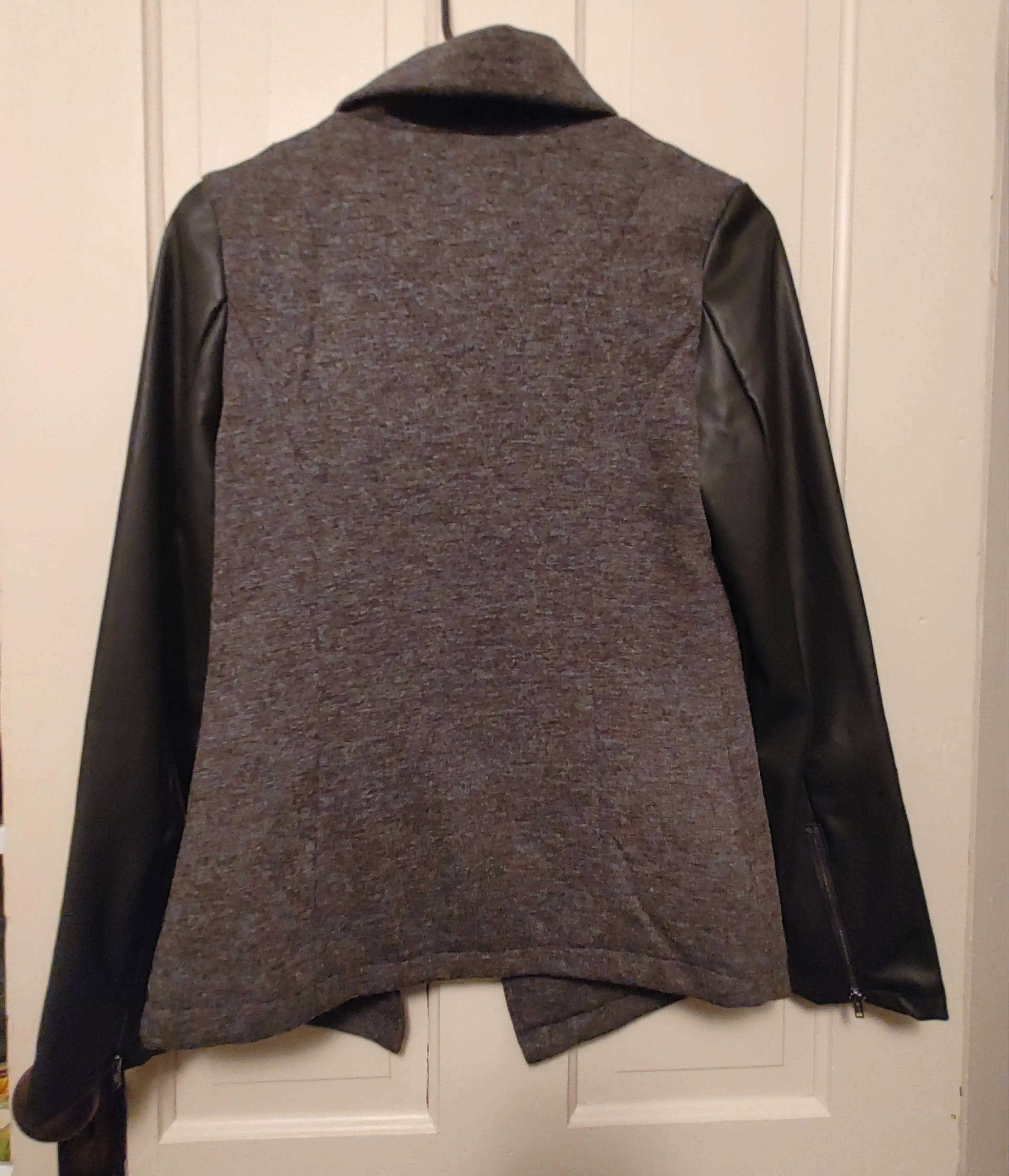 Image 2 of 3