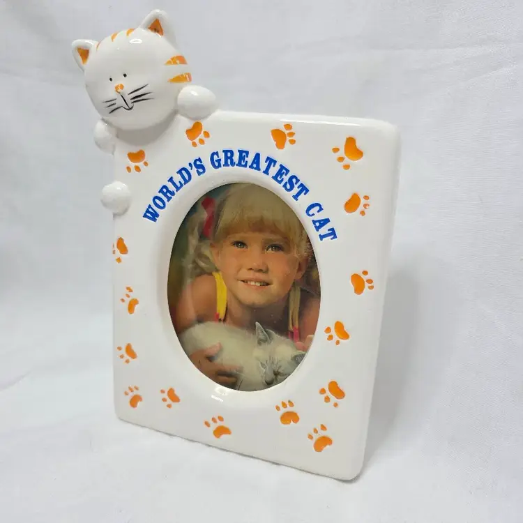 Adorable Vintage 'World's Greatest Cat' Ceramic Photo Frame