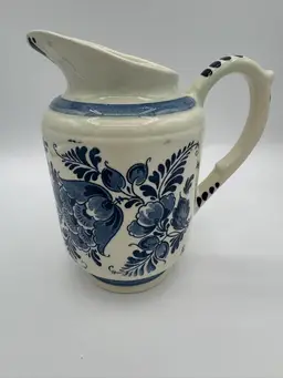 Blauw Delfts Tin-glazed Pottery Pitcher Commissioned By Golden Crown E&R