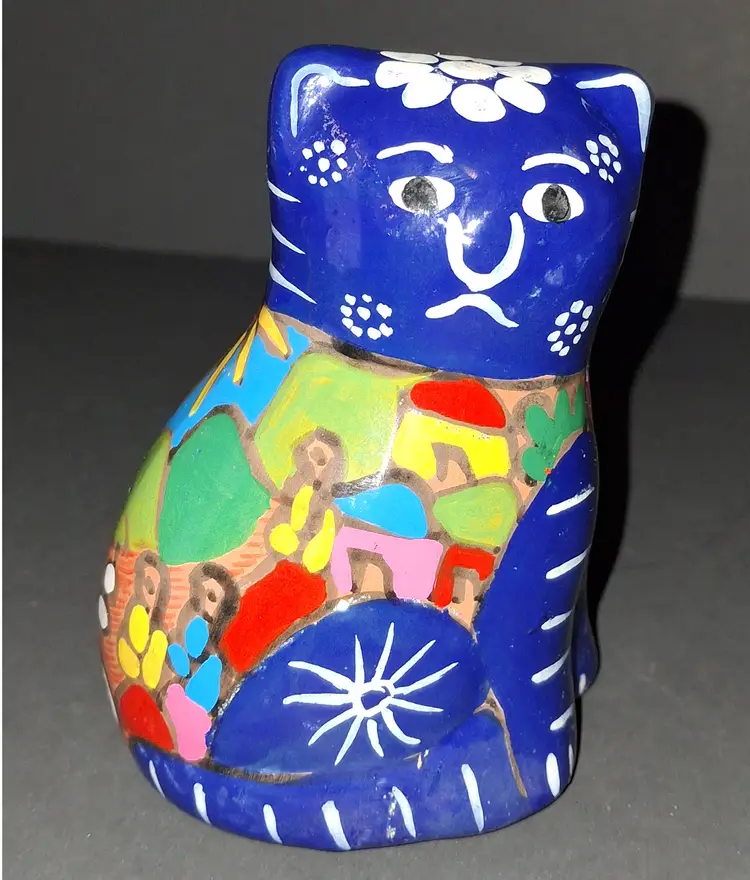 Hand Painted Mexican Cat Clay Folk Art Figurine