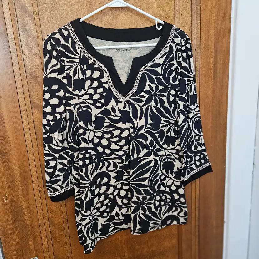 Charter Club Black Floral Top, M