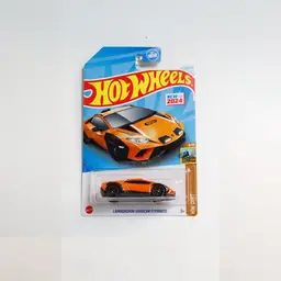Hot Wheels Lamborghini Sterrato Yellow - Hot Wheels Lamborghini Huracan Sterrato