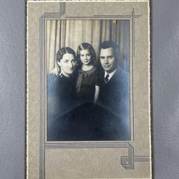 Vintage Family Portrait Photo Beautiful Girl Curls Mother Father Suit Silvering