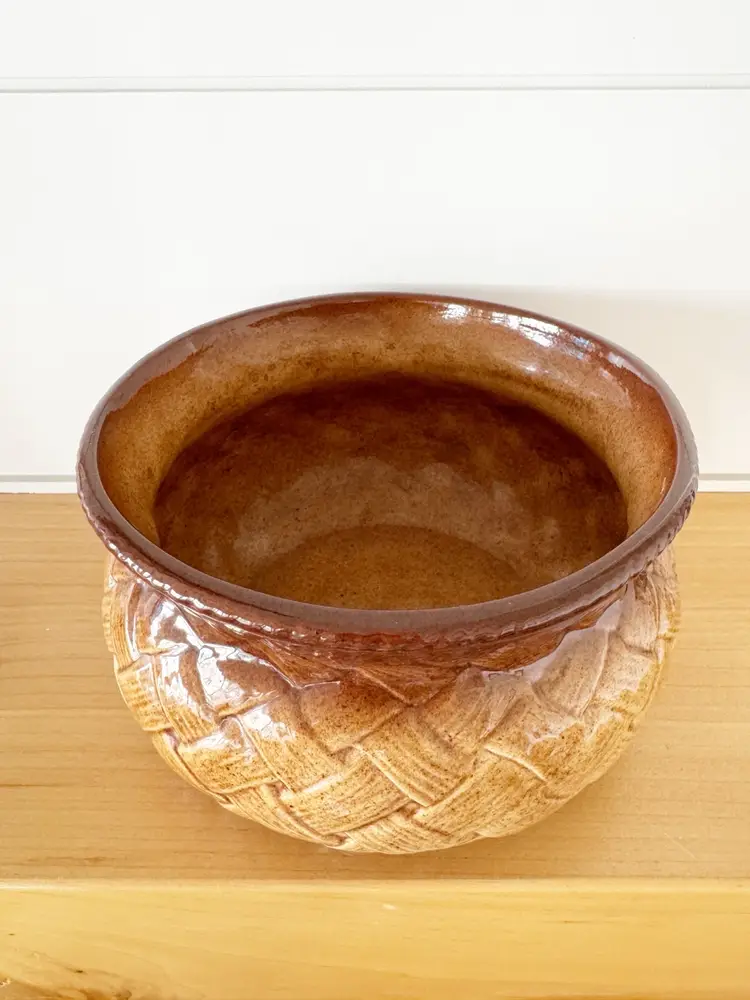 Vintage Hobbyist Reproduction Basket Weave Planter
