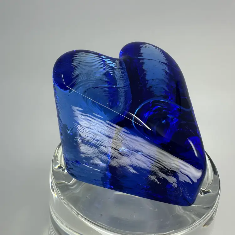 **Pick Of The Week**Vintage Fire & Light Cobalt Blue Heart Art Glass Paperweight Signed
