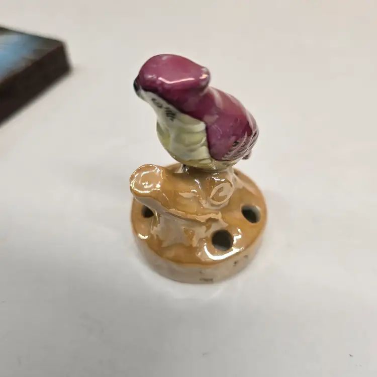 Red Lusterware Bird Flower Frog