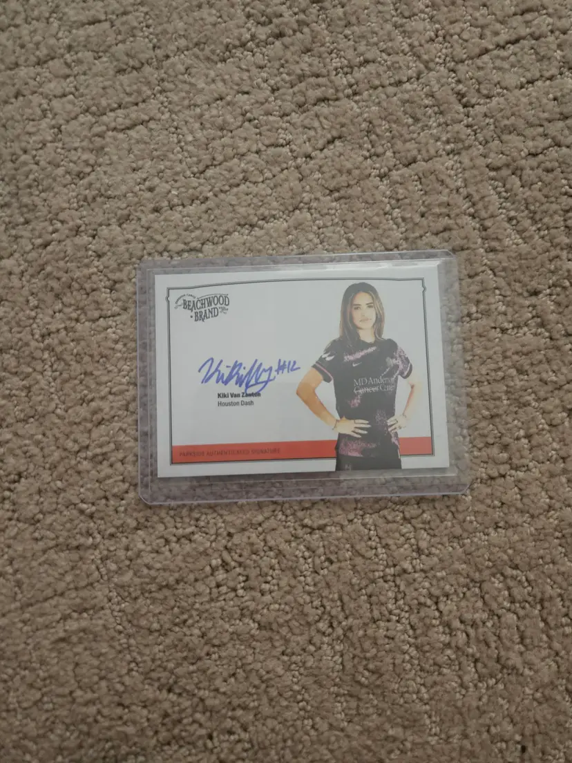 Kiki Van Zanten Beachwood Autograph