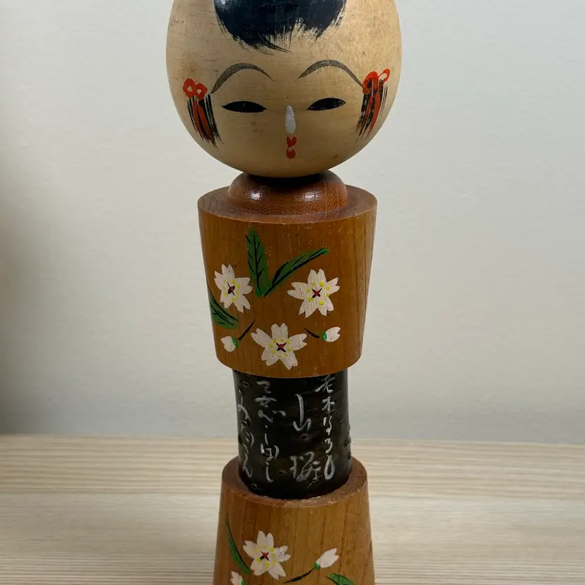 Hand Painted White Flower Kokeshi Doll