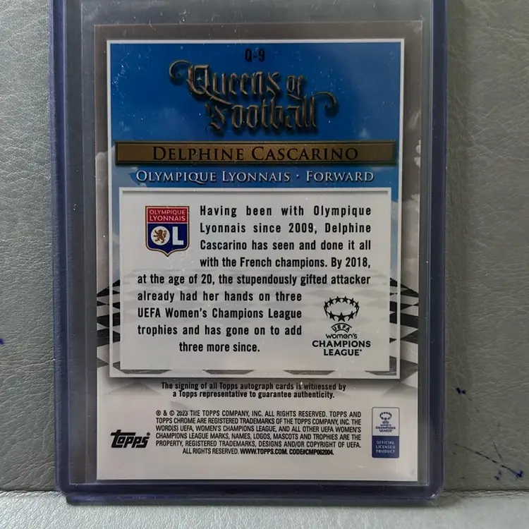 2022-23 Topps Chrome UWCL Delphine Cascarino Queens Of Football Auto RC