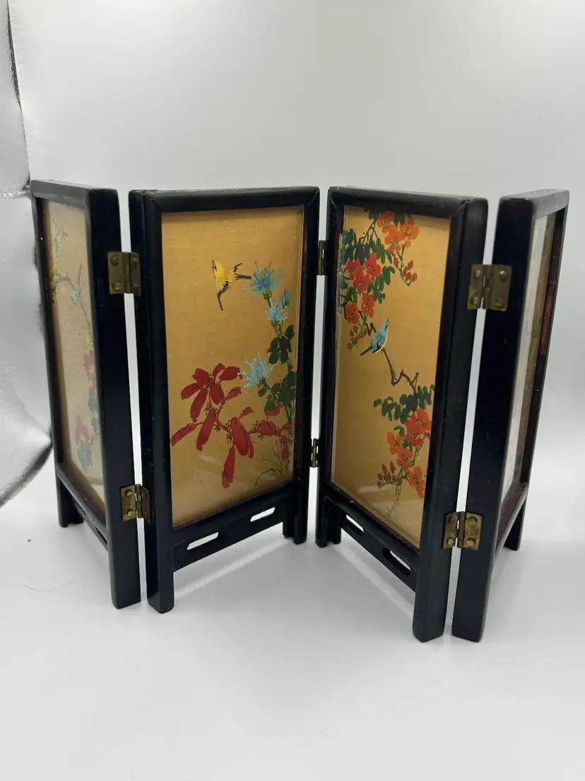 Vintage Asian Tabletop Screen Wood Framed