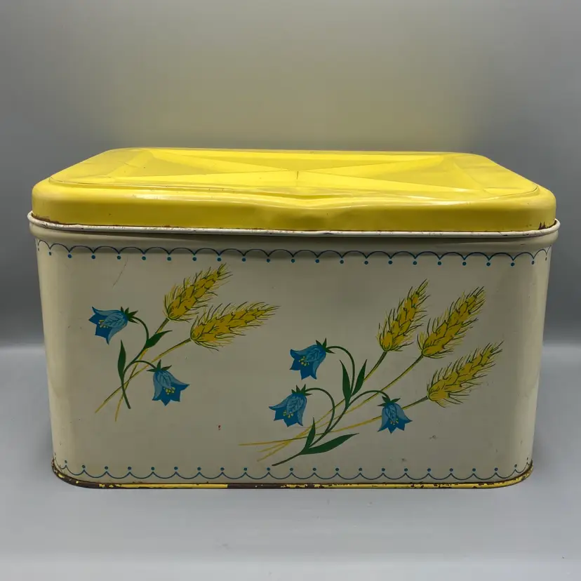 Vintage Colorware NC LARGE Tin Bread Box Wheat and Blue Bell Pattern - READ