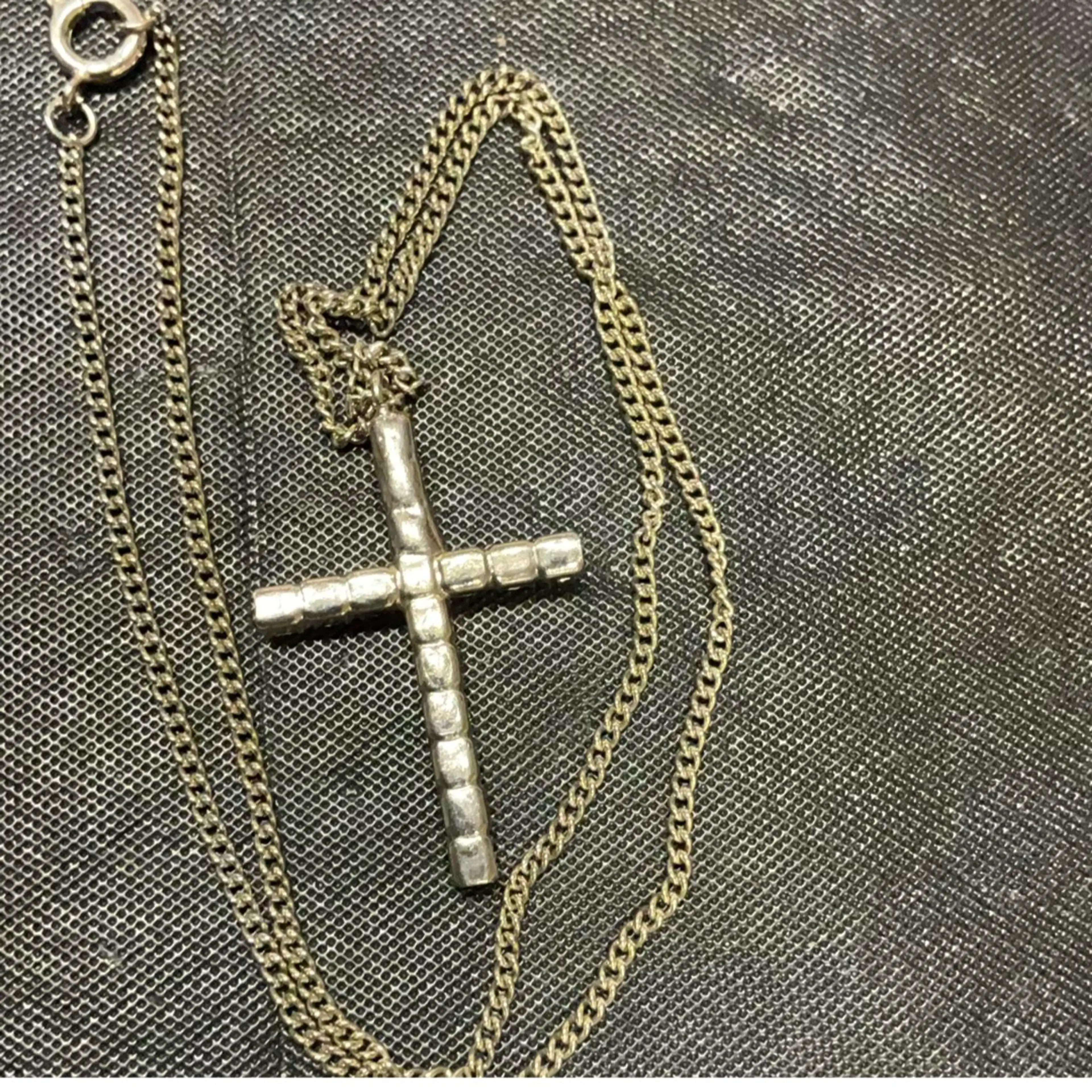 Image 2 of 2