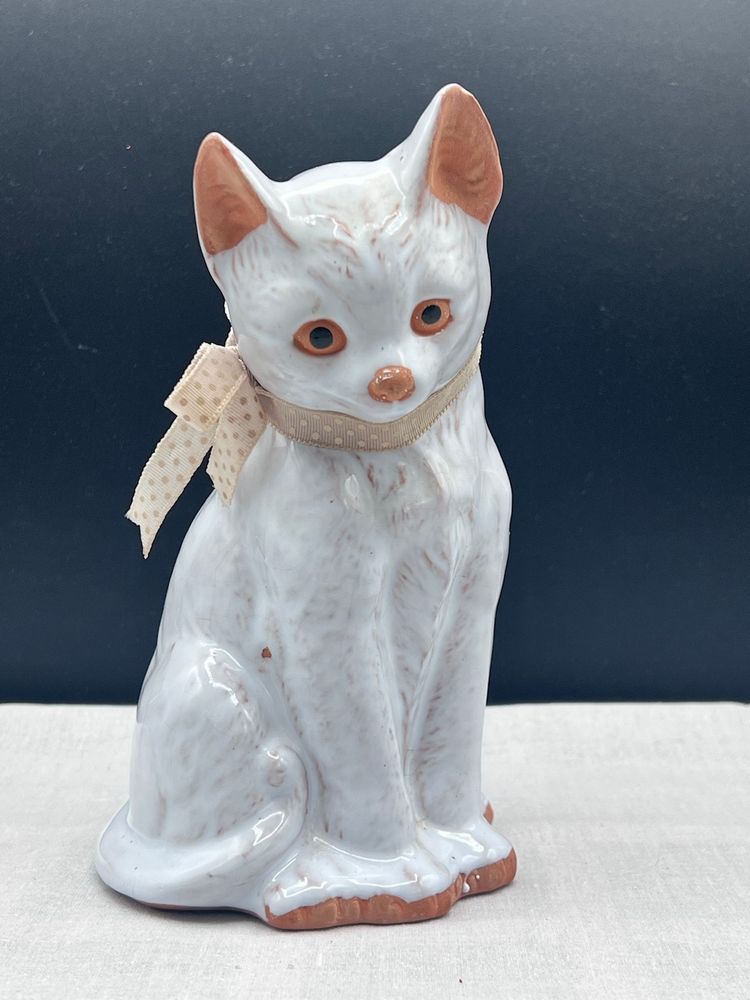 #303A Vintage UCAGCO Redware Cat With White Washed Glaze