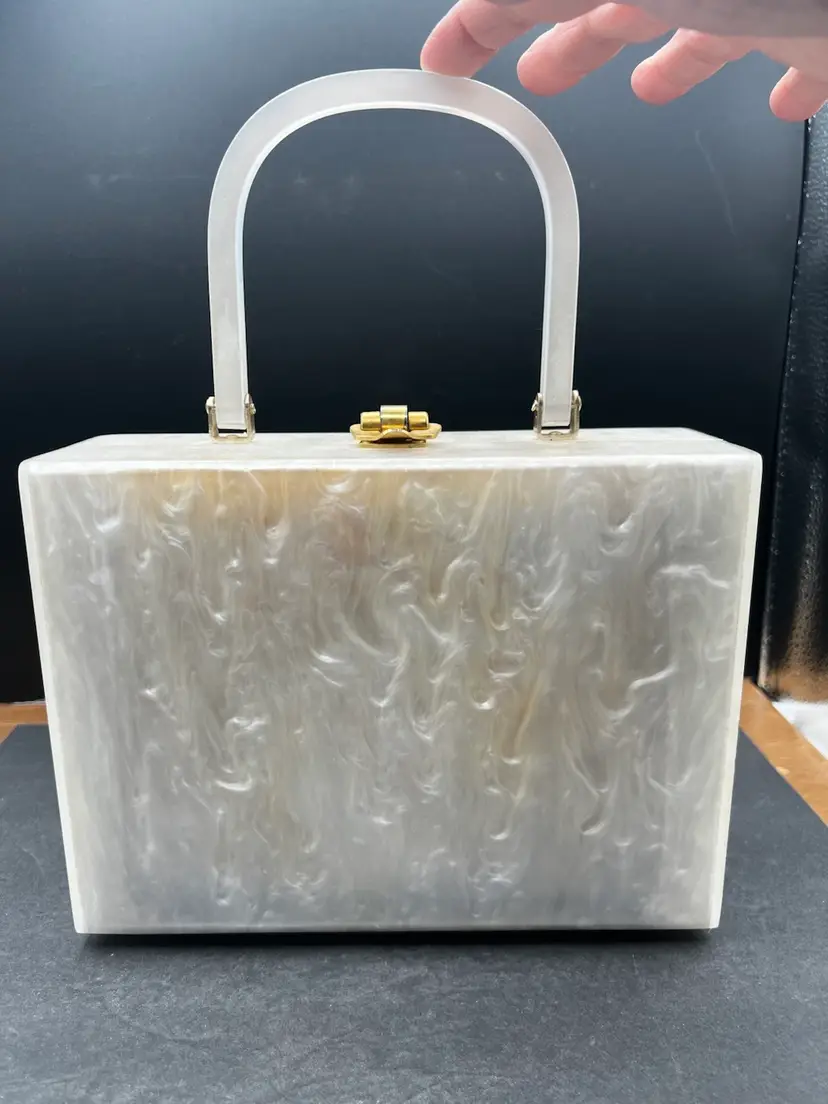 #895B Vintage 1950’s Stylecraft Of Miami Made In Hong Kong Pearlized White Lucite Handbag With Gold Tone Hardware