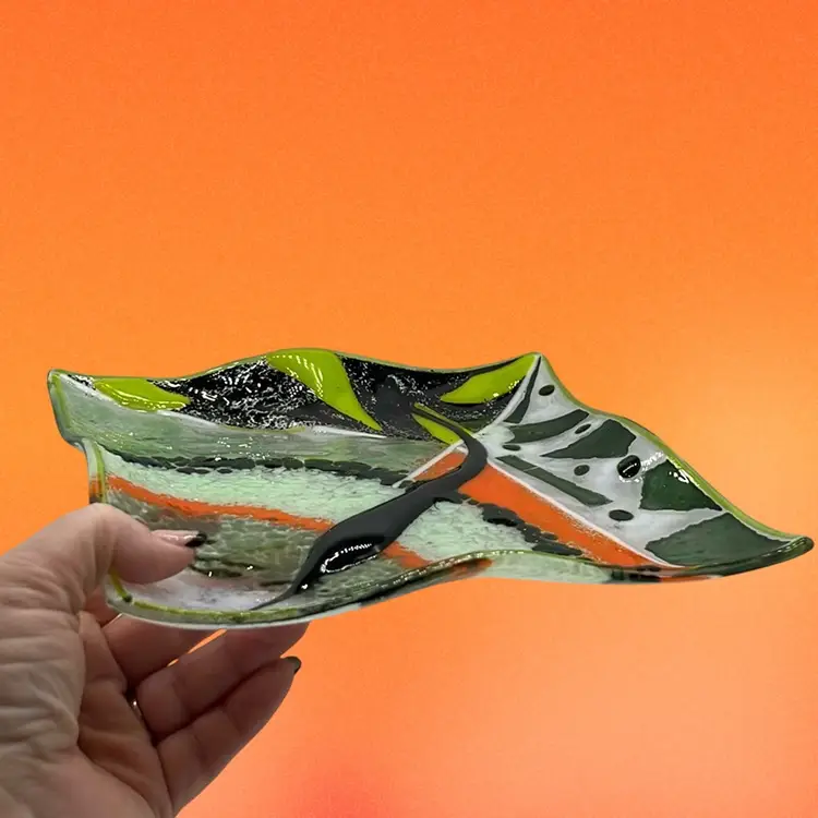 Fused Art Glass Plate Abstract Design Green 7.75"