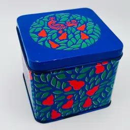 Awesome Vintage Partridge In A Pear Tree Tin Filled With Embossed Paper Coasters 3.25”