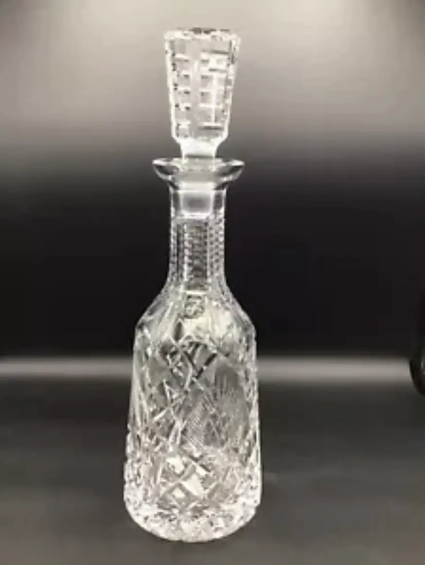 940-Waterford Shannon Pattern Jubilee Decanter & Stopper, 13 1/4”
