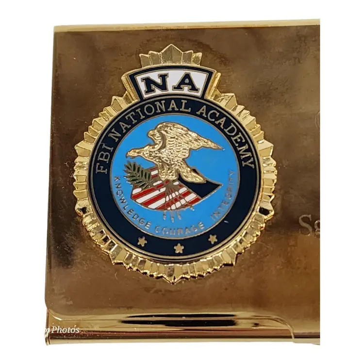 Vtg Gold Tone FBI National Academy Oren R Fox Imperial County Business Card Case