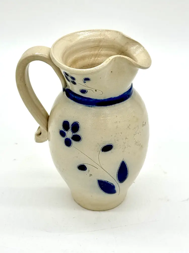 Pitcher Williamsburg Pottery Stoneware 6.5”H