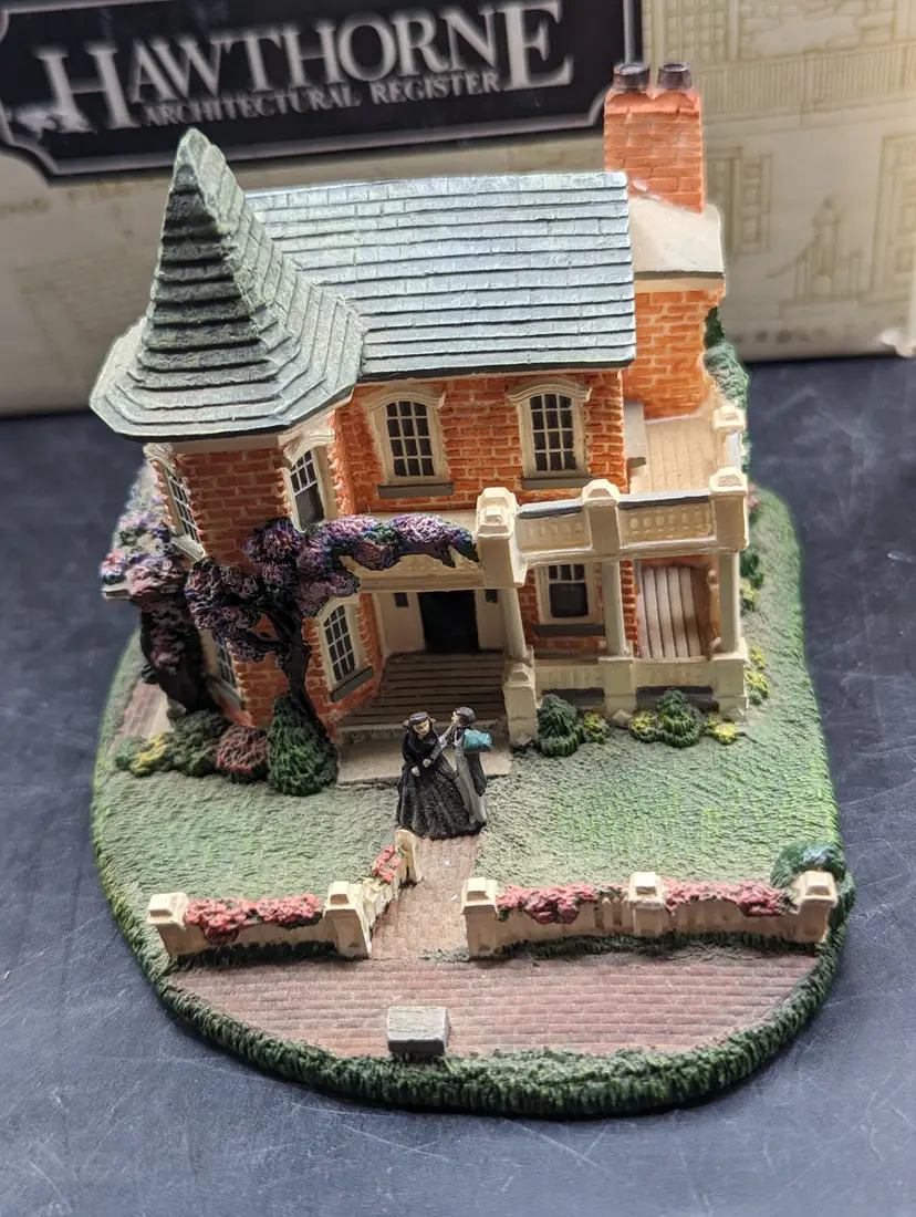 Vintage Hawthorne House Gone With the Wind Rhett's Return