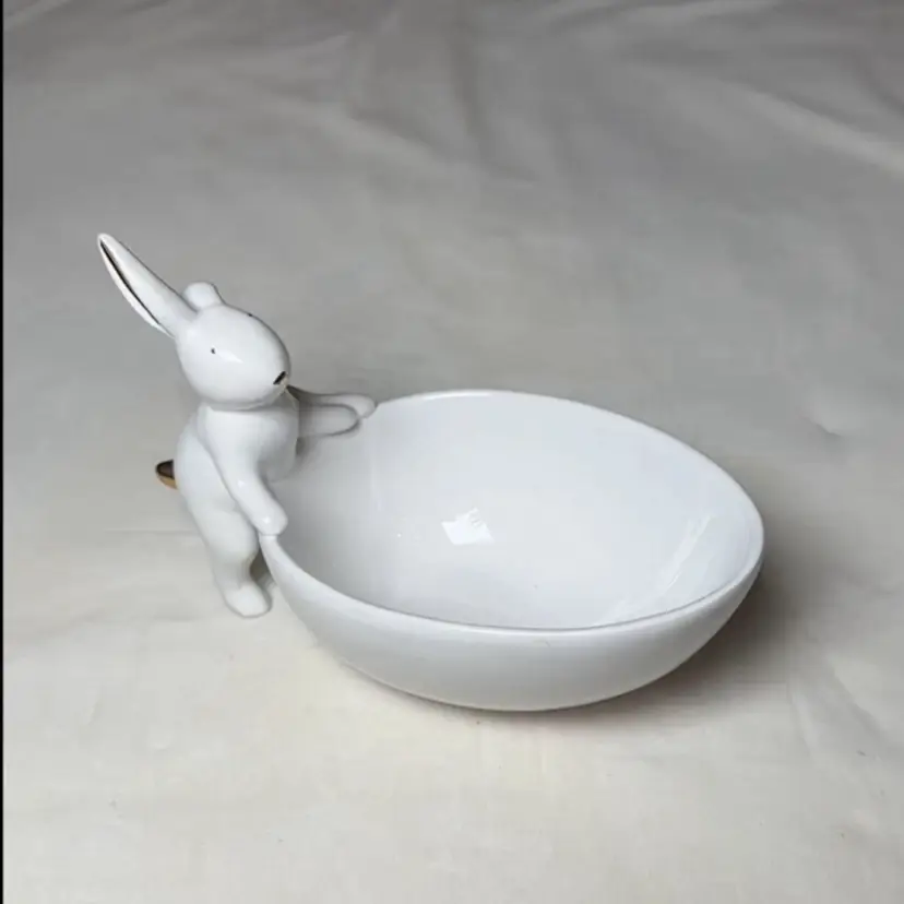 White Ceramic Decorative Easter Bunny Candy Bowl With Gold Accents