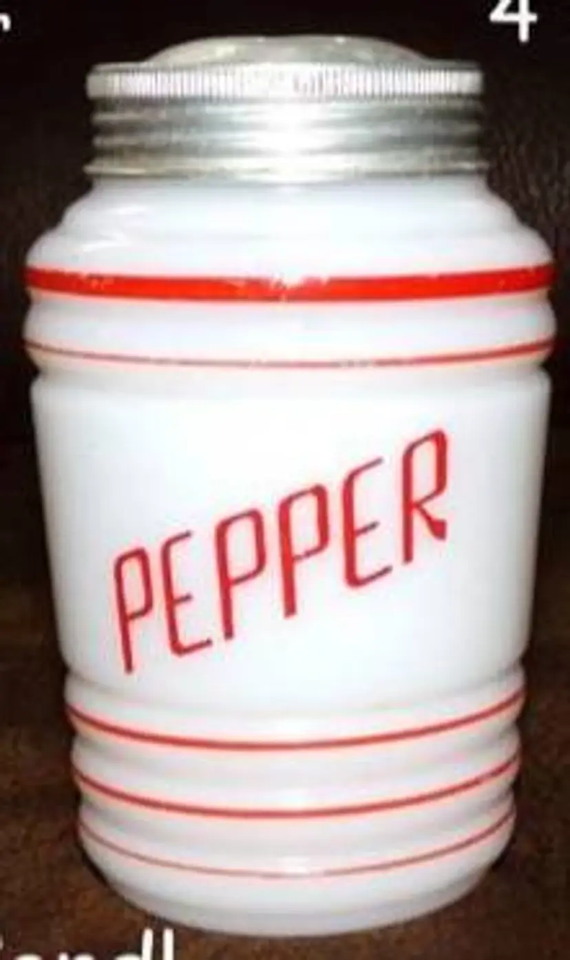 Vintage Hazel Atlas Moderntone/Platonite Pepper Shaker