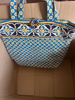 Under $5 Ea. 👆Woman's Resell Clothes Lot-Shoes-Purse Bundle-New & Used Items