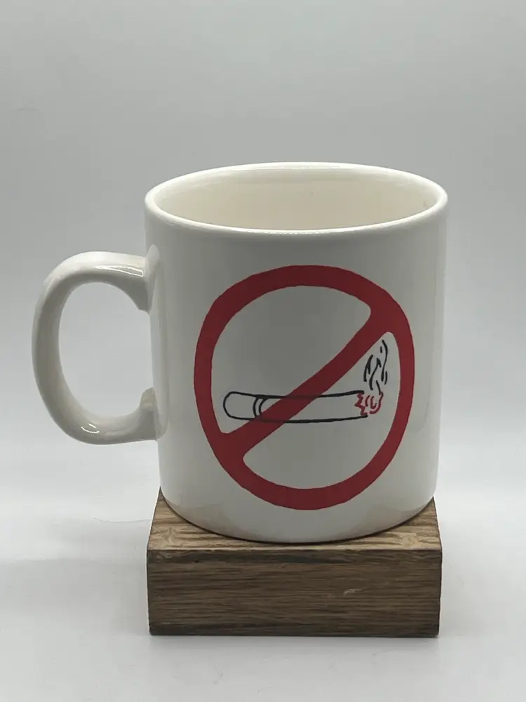 VTG “SMOKERS ARE A DRAG” Coffee (or Tea!) Ceramic Mug From England