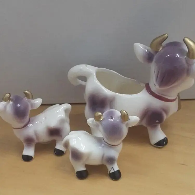 Vintage MCM Japan Elsie The Cow Creamer Salt Pepper Shaker Set