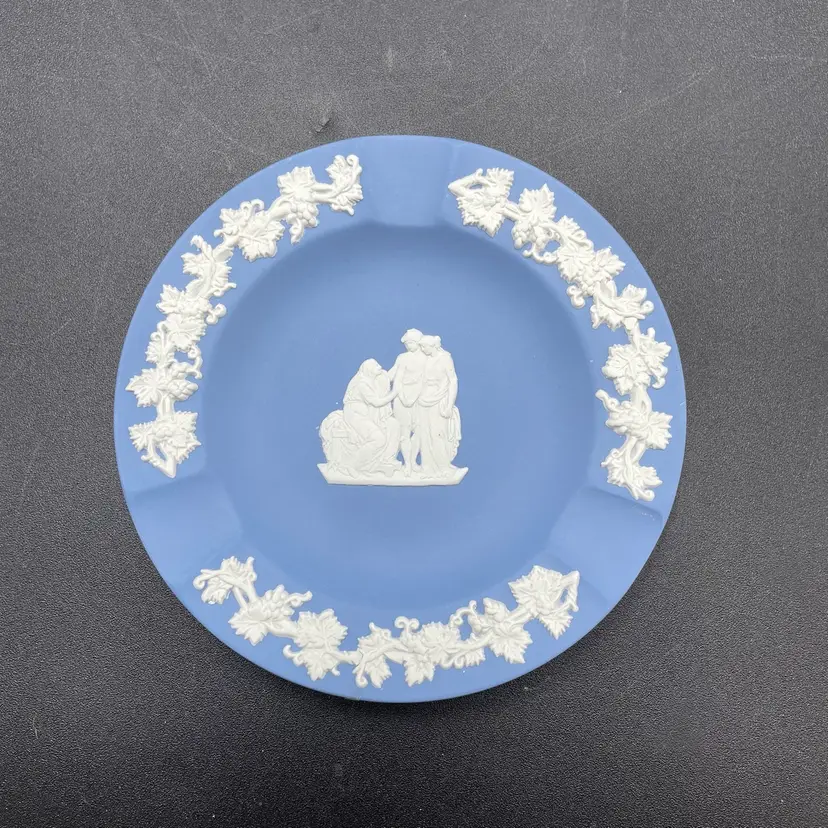 Wedgwood Cream on Blue Jasperware Ashtray Trinket Dish England Vintage
