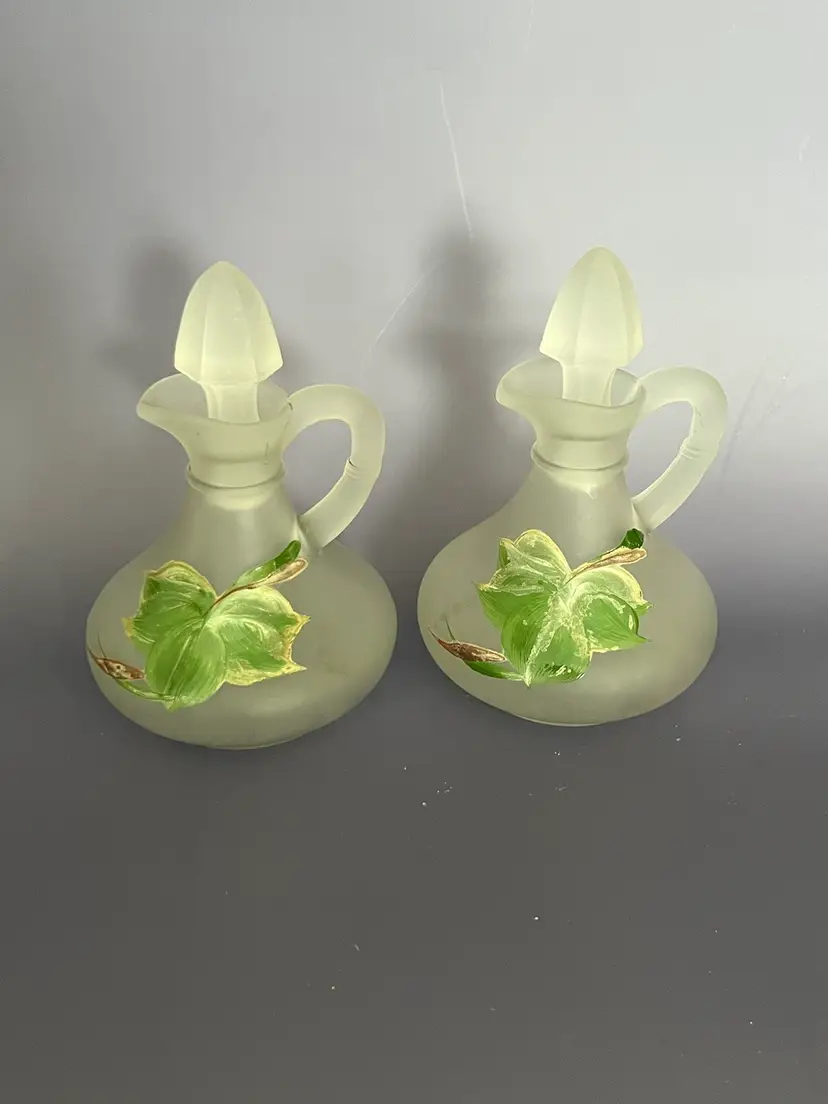 Hand Painted Frosted Glass Cruet Set-Vintage Hazel Atlas Ivy Leaf