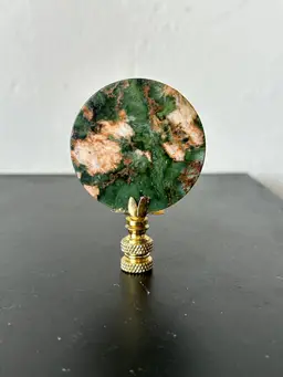 Vtg Green & Tan Stone Finial 3-1/8” Tall