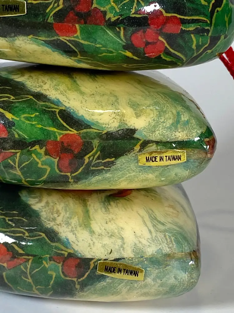 Vintage Paper Mache Heart Shaped Santa Claus Christmas Ornaments Set of 4