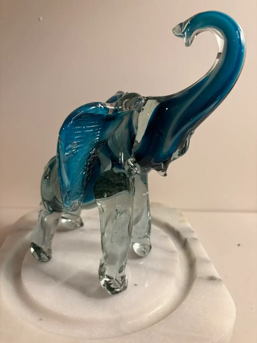 Vintage Hand Blown Elephant Cobalt Blue Swirl Glass