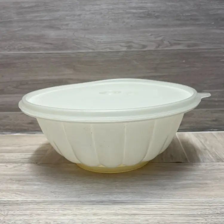 Tupperware Vintage Jelly Mould Heart Shaped Retro Kitchen Dessert