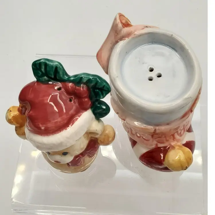 Vintage Papel Freelance Christmas Bear in Stocking Ceramic Salt & Pepper Shakers