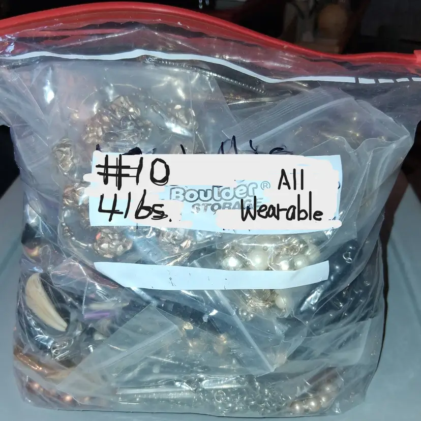 COSTUME JEWLERY 4 lbs MYSTERY ALL WEARABLE VTG to MOD Ea. Bagged! Resell/Keep #10
